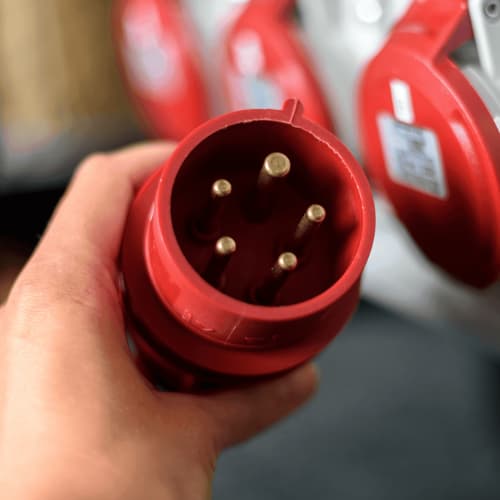 Single-Phase vs Three-Phase EV Charging: Explained - Third Rock Energy